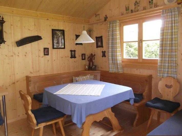 Ferienwohnung für 2 Personen, mit Balkon und Garten sowie Ausblick, kinderfreundlich in Alpenland Tegernsee Schliersee - 2