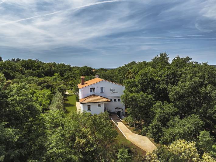 Villa für 8 Personen, mit Pool und Terrasse in Medulin - 2