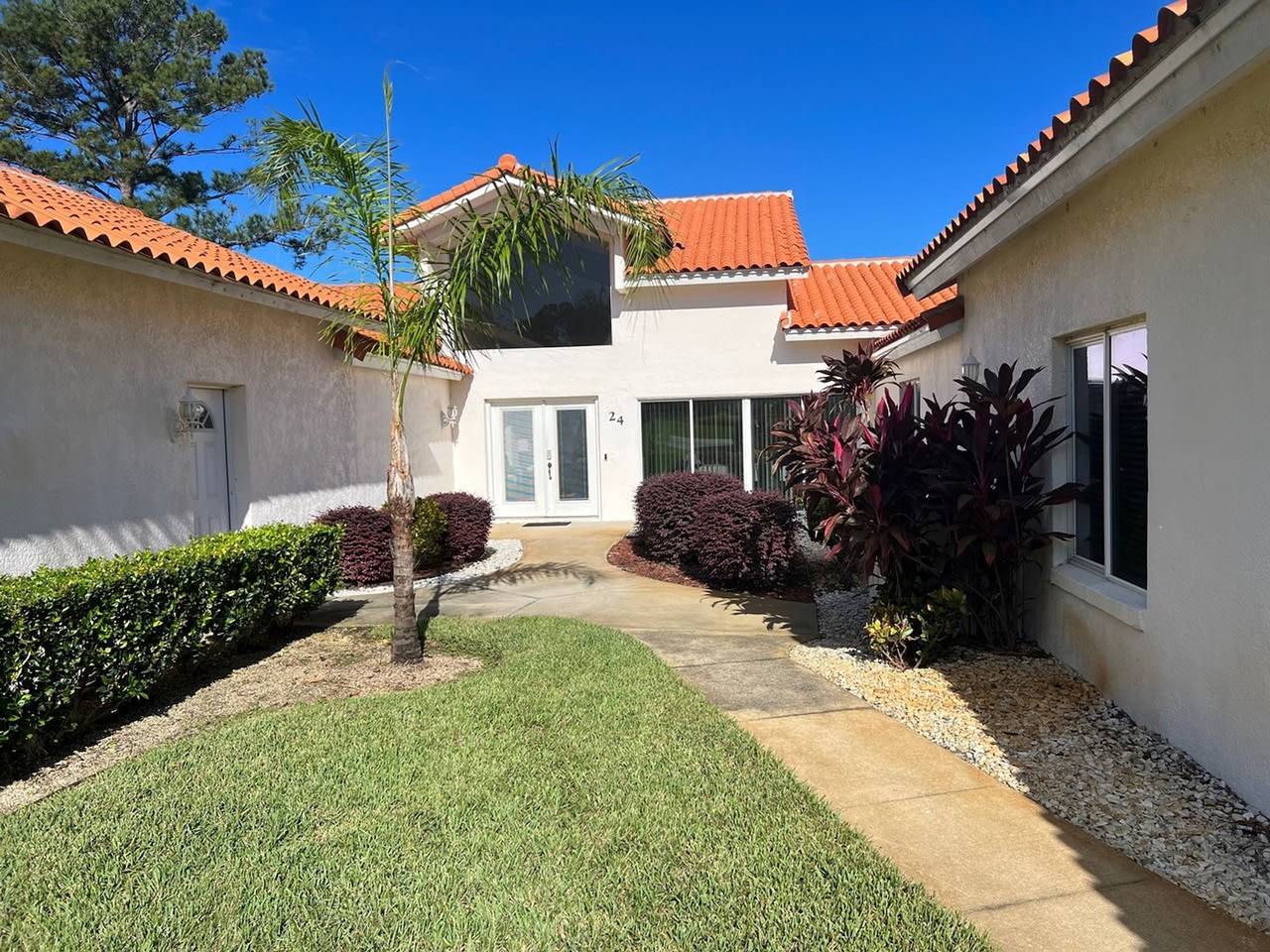 Swiss 24 - Lake Stephanie in Lake County