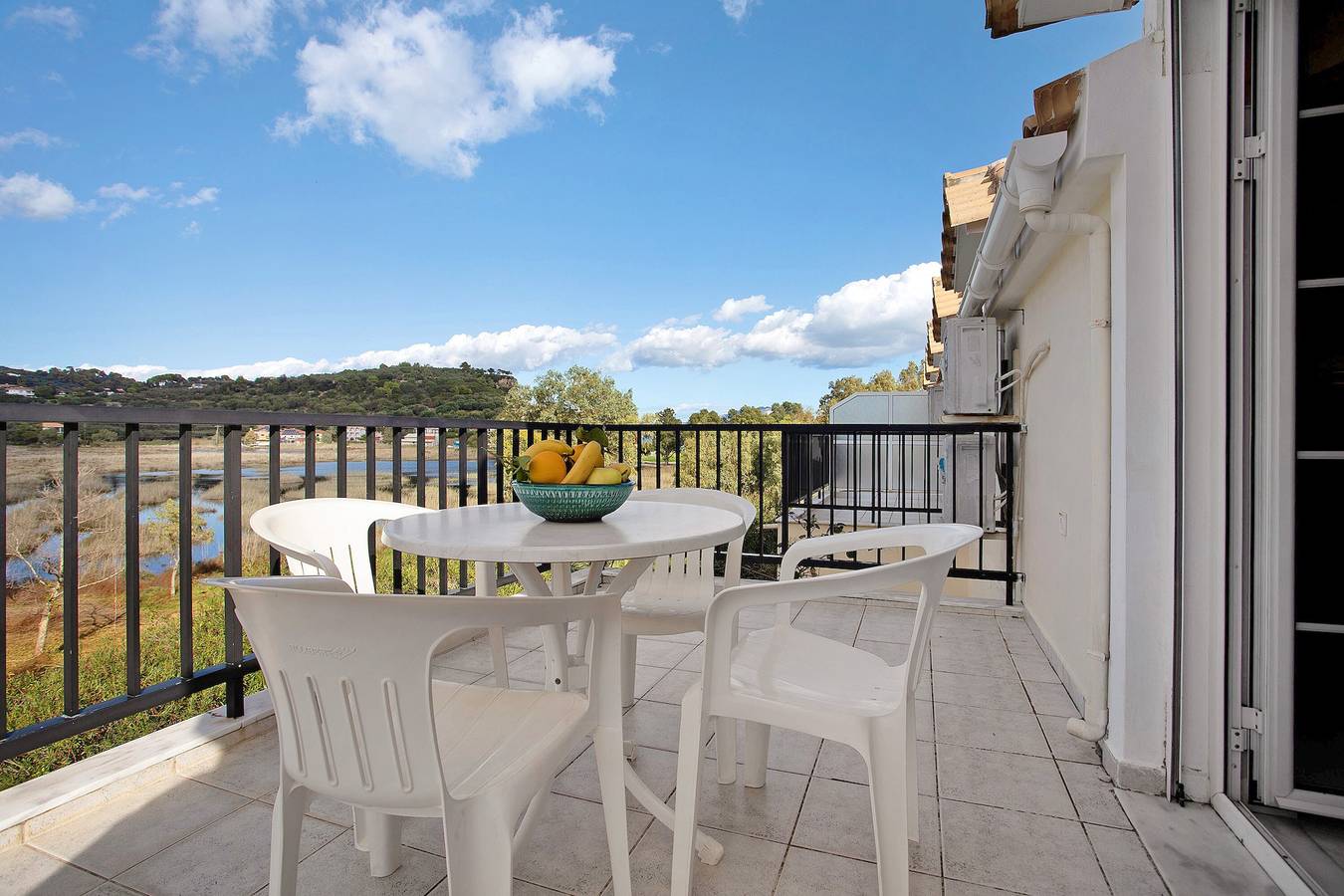 Entire apartment, Apartment "Dolphin Apartment Sea View 12" with Private Balcony, Shared Garden & Wi-Fi in Keri, Laganas