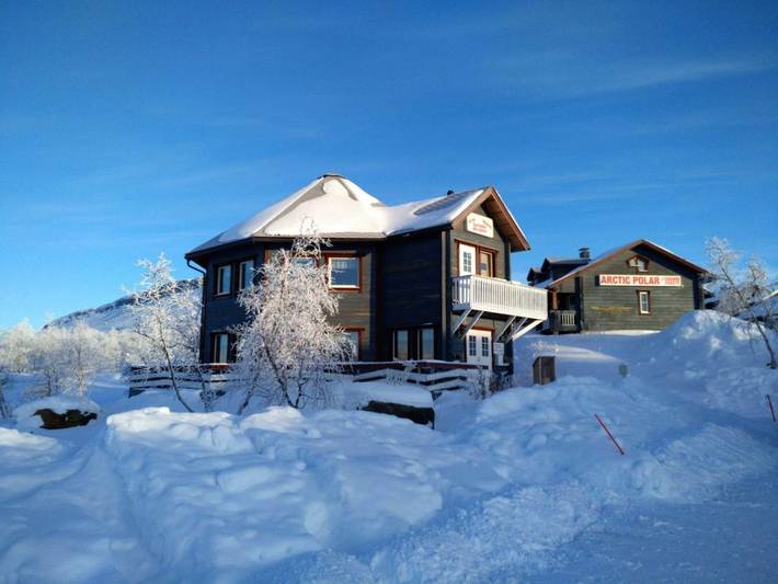 Ferielandsby for 6 personer, med Terrasse og Hage i tillegg til Sauna i Lappland