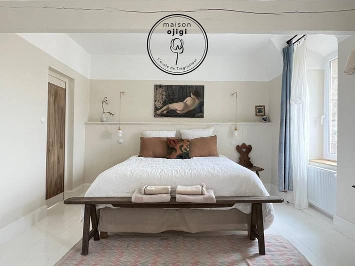 Maison d’hôte pour 2 personnes, avec terrasse ainsi que jardin et vue