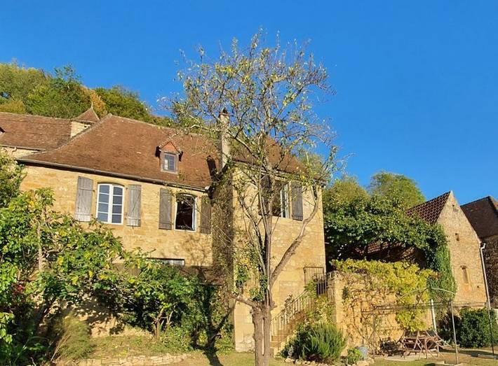 Gîte pour 6 personnes, avec jardin à Cénac-et-Saint-Julien - 2