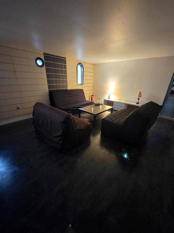 Bateau pour 5 personnes, avec terrasse dans Hauts-de-France - 4