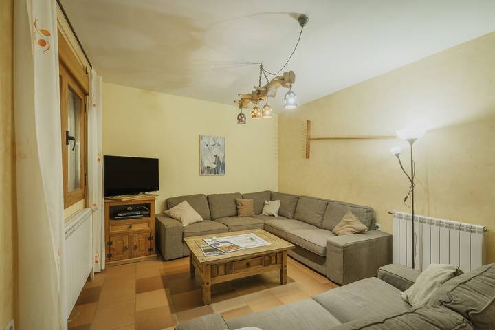 Chalet para 10 personas, con jardín, Se admiten mascotas en Provincia de Segovia - 2