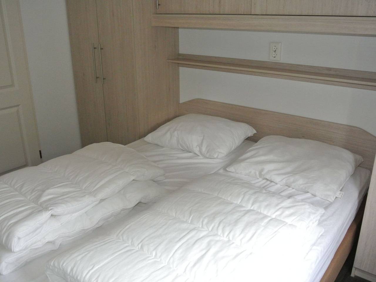 Gemütliches Chalet mit Schaluppe in Giethoorn in Giethoorn, Nationalpark Weerribben-Wieden