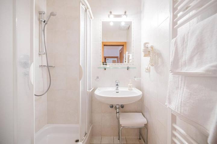 Ferienwohnung für 3 Personen, mit Garten und Ausblick in Sexten - 2