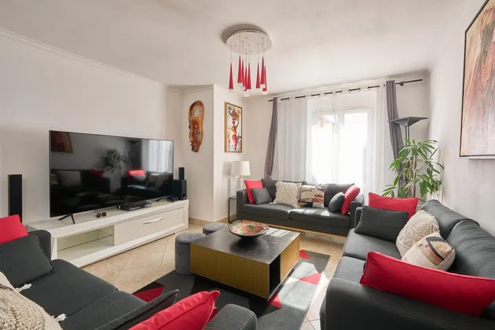 Casa de vacaciones para 8 personas, con jardín y terraza - 1