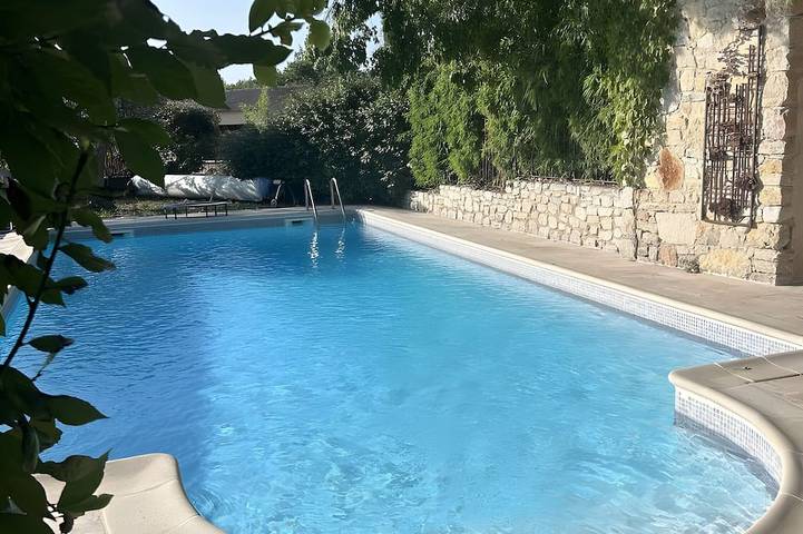 Casa de vacaciones para 4 personas, con jardín y piscina - 1