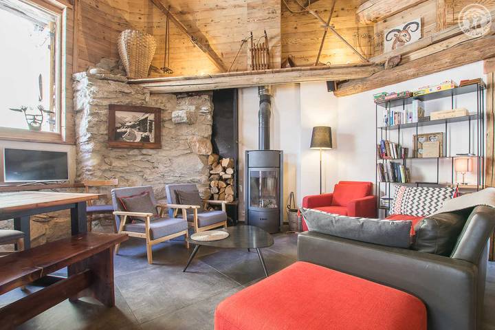 Gîte pour 10 personnes, avec sauna et terrasse à Bonneval-sur-Arc - 2