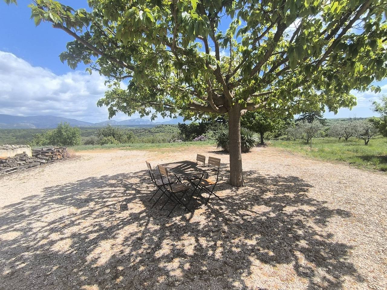 Le Puits des Oliviers in Puimoisson, Parc naturel régional du Verdon