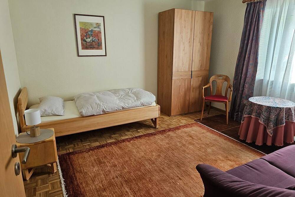 Ganze Wohnung, Ferienwohnung 1 - Eg - Haus Klara in Vinningen, Landkreis Südwestpfalz