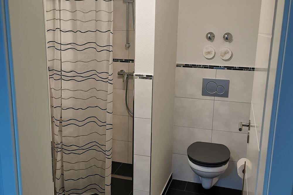Ganze Wohnung, Ferienwohnung - Premiumsuite in Maxhütte-Haidhof, Ostbayern