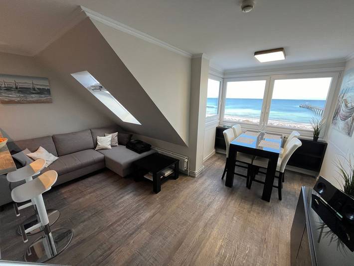 Ganze Wohnung, Ostsee zum Greifen nah – Meerblick, Infrarotsauna & pure Erholung in Schönberg, Südliche Ostseeküste