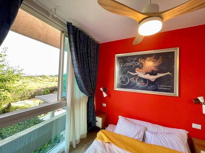 Appartement de vacances pour 4 personnes, avec piscine et balcon