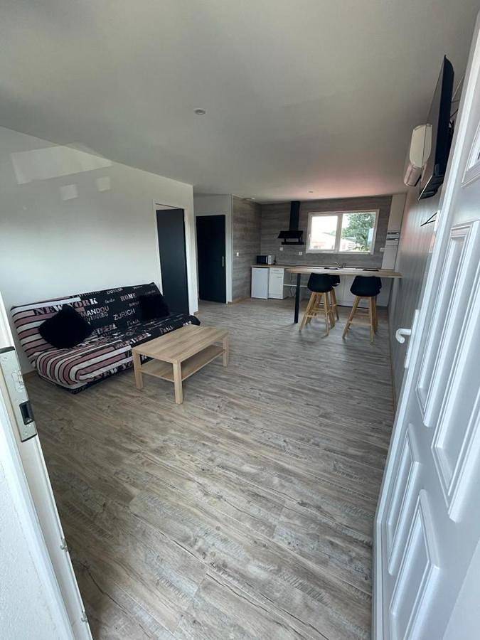 Gîte pour 4 personnes, avec Balcon à Pey