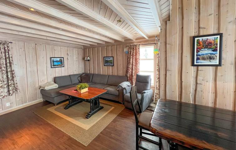 Ferienhaus für 8 Personen mit Garten in Ringebu