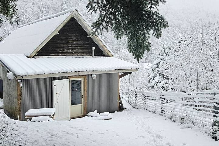 Gîte pour 14 personnes, avec terrasse et jardin dans Station d'Artouste