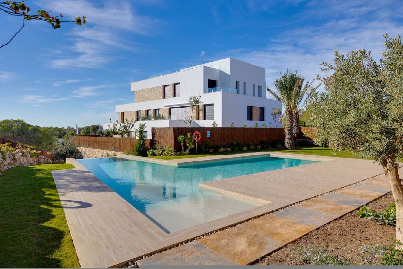 Entire apartment, Kumquat | Penthouse with Jacuzzi, Rooftop & Golf | Las Colinas in Orihuela, Costa Blanca