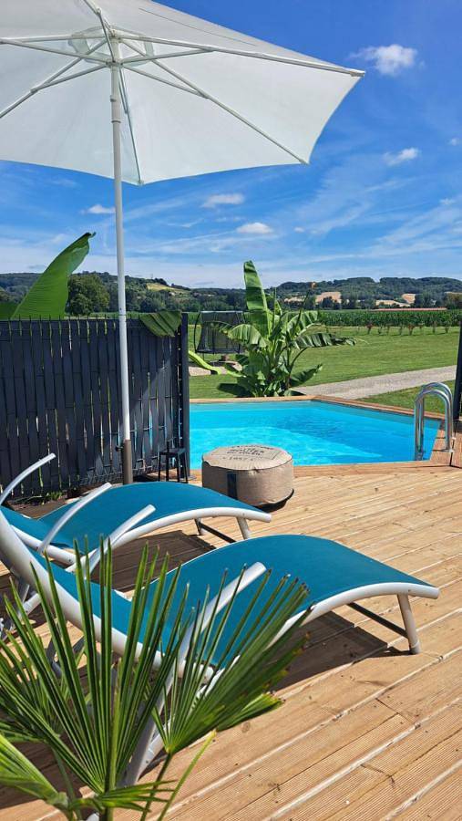 Maison de vacances pour 6 personnes, avec Terrasse et Jardin ainsi que Piscine et Vue