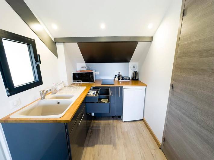 Station pour 2 personnes, avec jardin ainsi que piscine et jacuzzi à Coise-Saint-Jean-Pied-Gauthier - 2