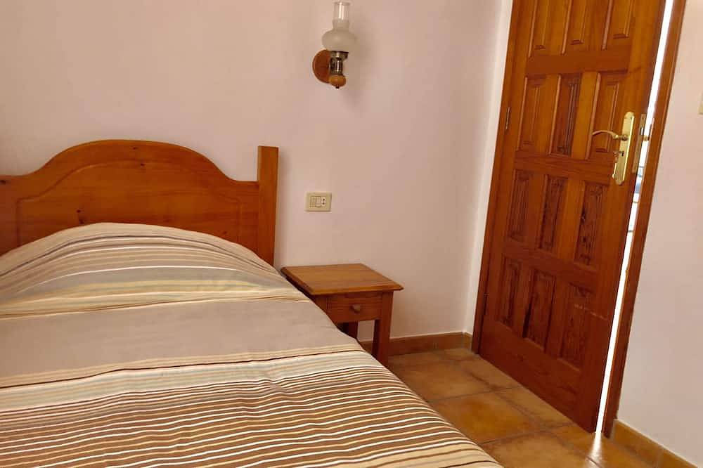 Casita Vista Valle 3 in Tajuya, Los Llanos de Aridane