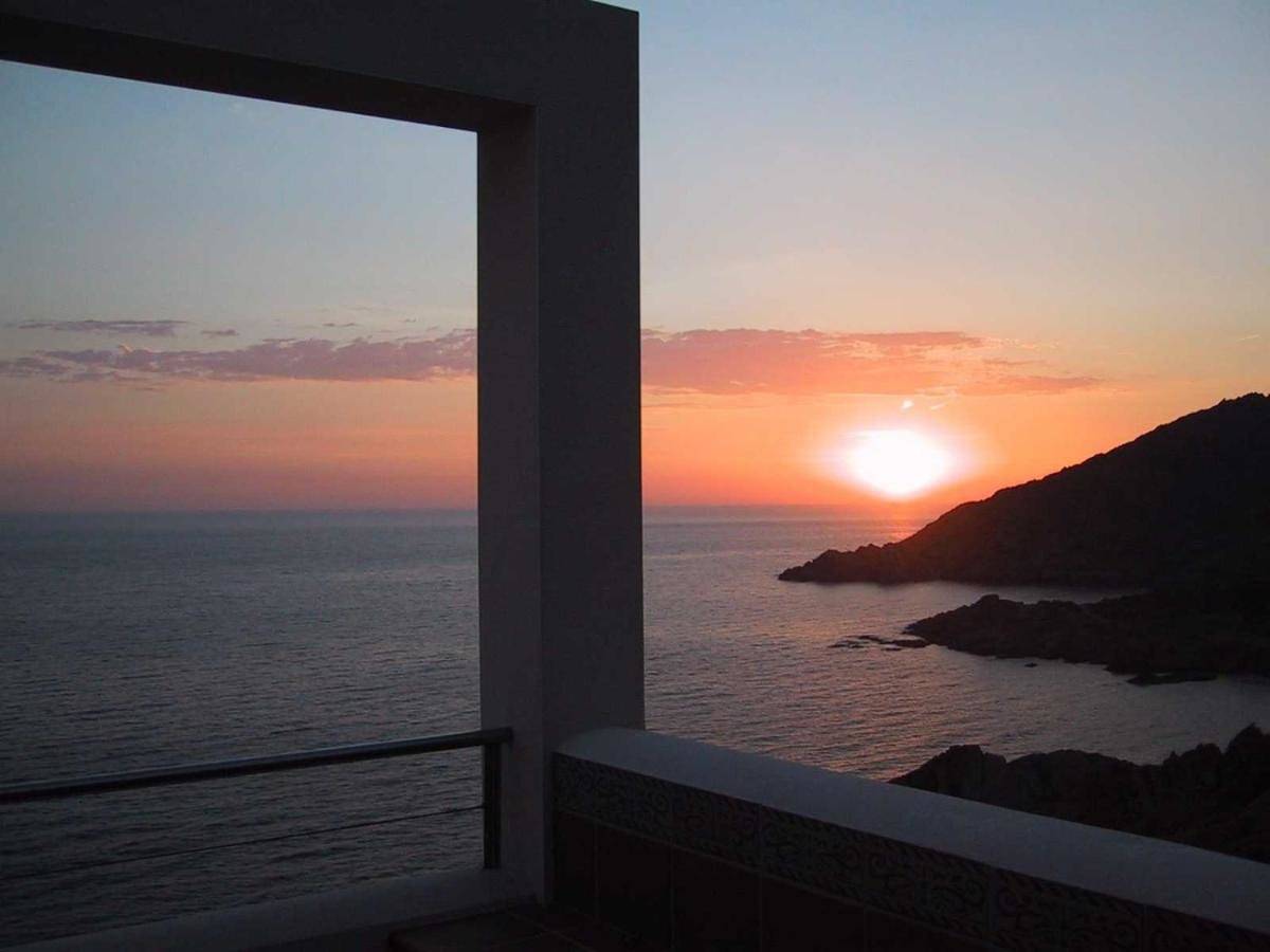 Ganze Wohnung, Apartment with Terrace in el Port de la Selva, Oberampurien
