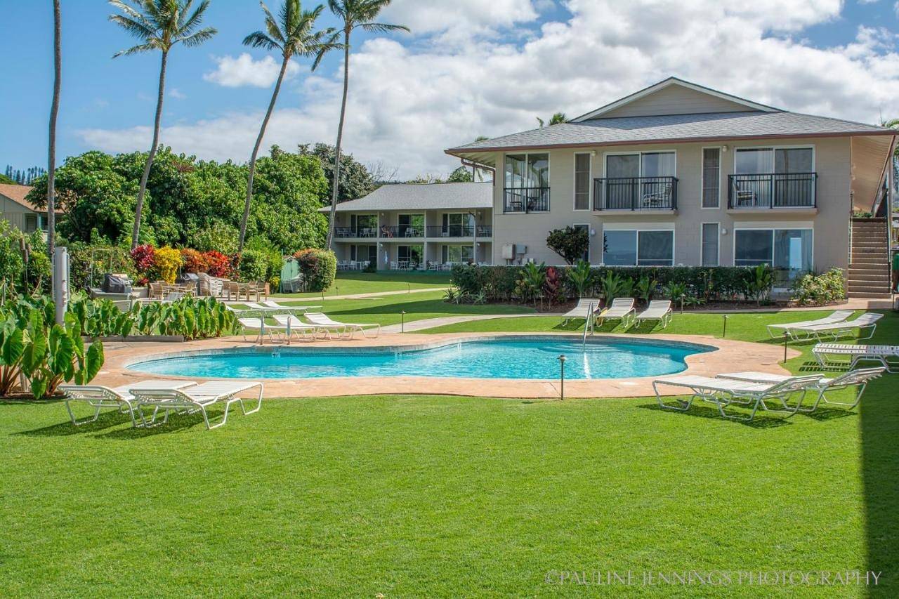 Nāpili Surf Beach Resort by Castle in Napili Beach, Napili-Honokowai