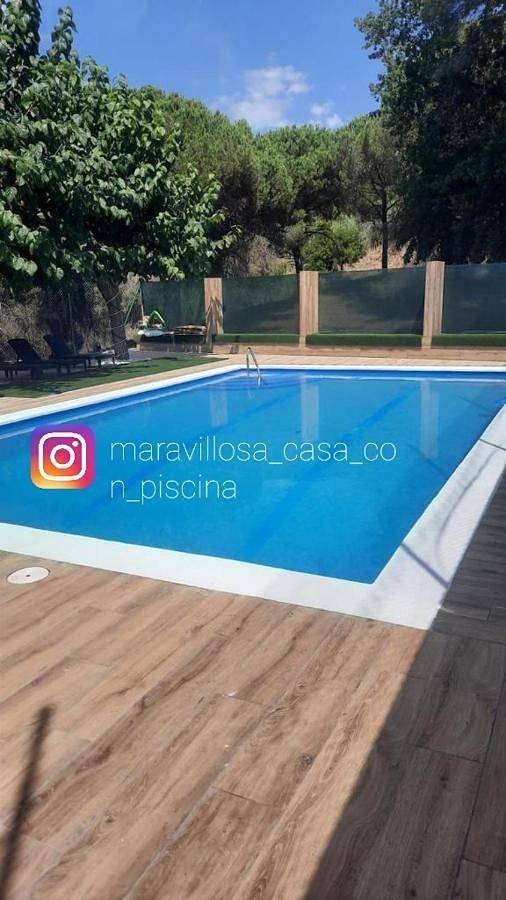 Location de vacances pour 10 personnes, avec vue ainsi que jardin et piscine à Tordera - 2