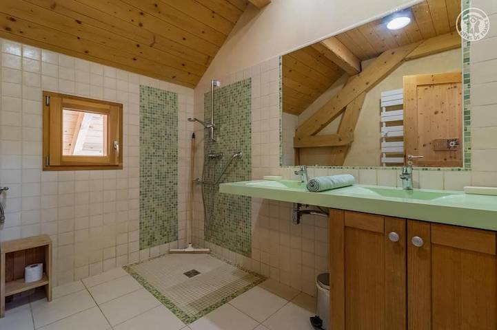 Location de vacances pour 4 personnes, avec terrasse à Montagnole - 4