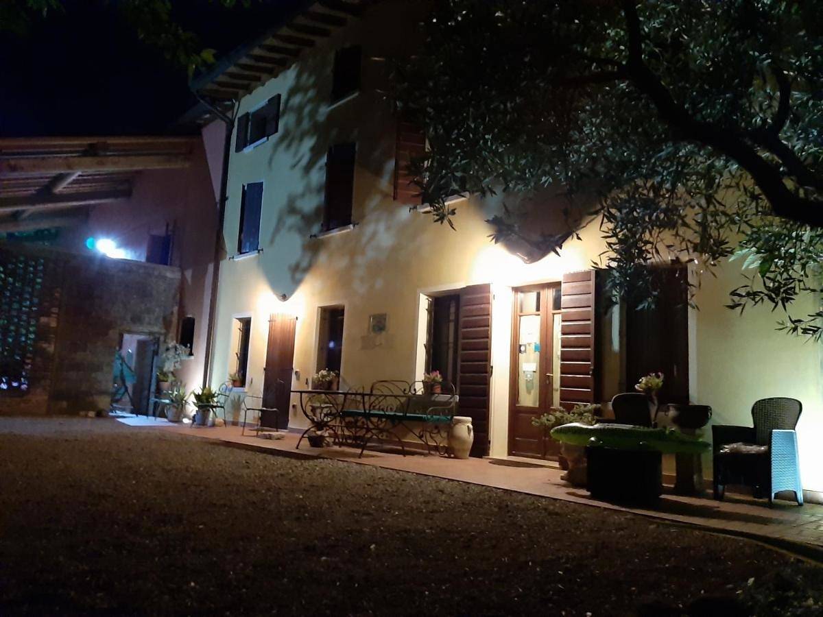 Appartamento intero, One-Bedroom Apartment in Volta Mantovana, Provincia di Mantova