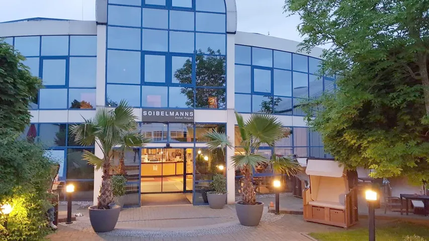 Hotel für 4 Personen, mit Terrasse - 1