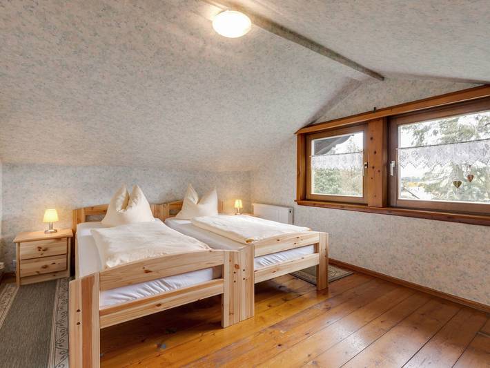Ferienhaus für 4 Personen, mit Terrasse und Garten in Wartburg - 3