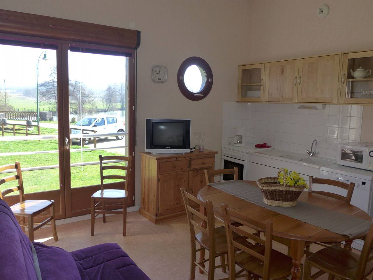 Casa junto al Marne con terraza, 2 dormitorios in Alto Marne