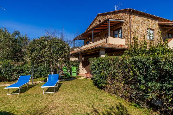 Ferienwohnung für 5 Personen, mit Garten in Castiglione della Pescaia