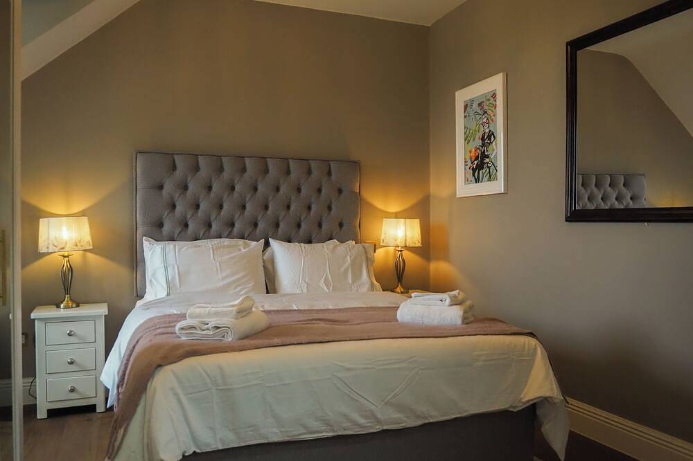 Mountrush House 12 Bedroom Exclusive Use Large Holiday Homes in Ireland in County Louth