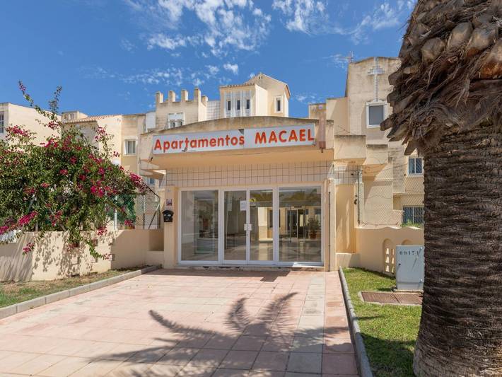 Ferienwohnung für 4 Personen, mit Pool und Garten in Roquetas de Mar