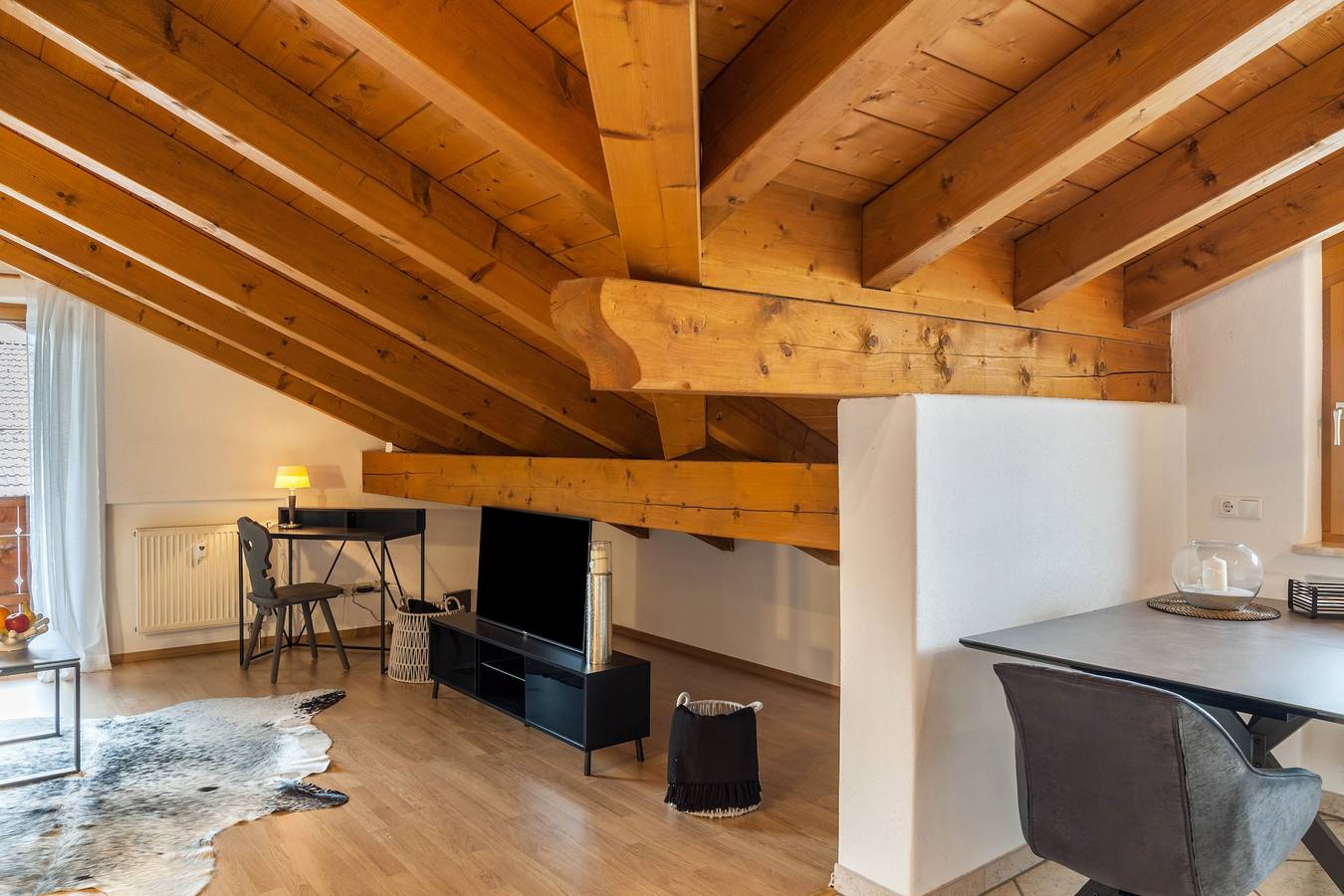 Appartement entier, Appartement "Alpblick Zugspitze" avec vue sur les montagnes, balcons et Wi-Fi in Garmisch-Partenkirchen, Alpes bavaroises