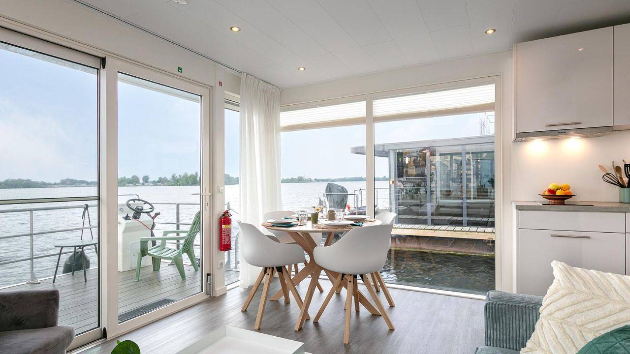 Boot für 4 Personen (54 m²) in Maasbommel in Maasbommel, Betuwe