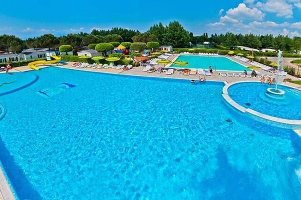 Ferienpark für 5 Personen in Lazise, Gardasee-Berge