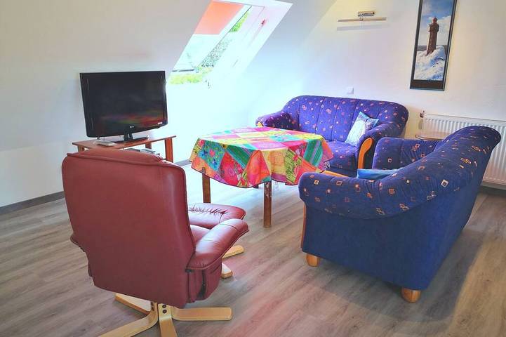 Gîte pour 2 personnes, avec piscine ainsi que terrasse et jardin à Loperhet - 3