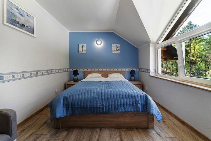 Apartament wakacyjny dla 5 osób, z ogród w Jurata (Jastarnia)