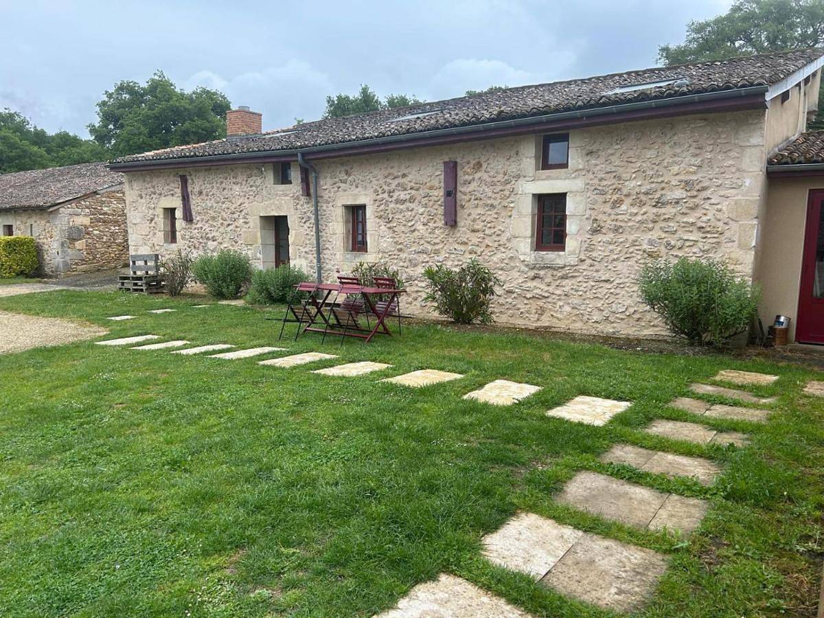 Six-Bedroom House in Bonneuil-Matours, Vienne (France)