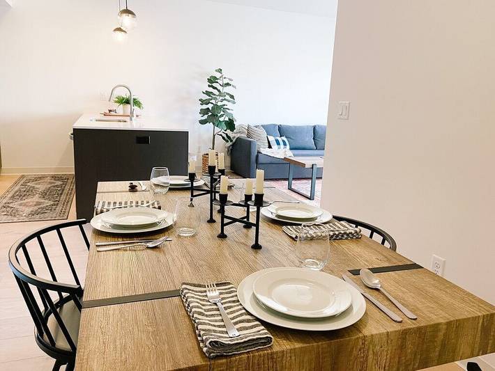 Vacation rental for 5 people, with balcony in Bozeman