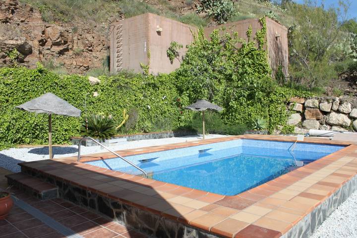 Casa rural para 6 personas, con jardín, Familias con niños en Torrox - 4