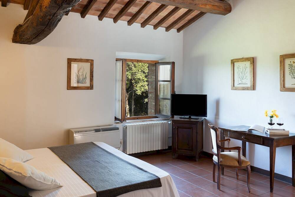 Borgo Gallinaio 32, Emma Villas in Monteriggioni, Chianti