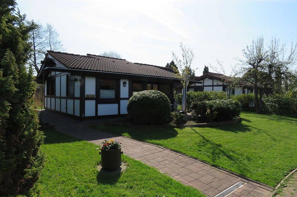 Ferienhaus 54 Scout 48qm für max. 6 Personen mit Haustier - Ferienhaus Scout 48 in Hollern-Twielenfleth, Altes Land Stade