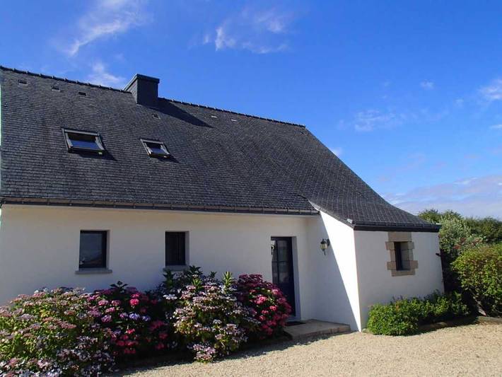 Gîte pour 8 personnes, avec terrasse et jardin à Erdeven