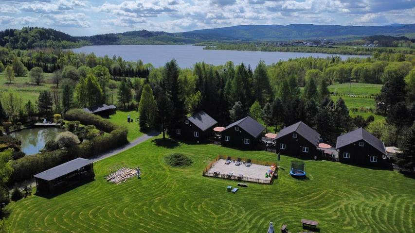 Ferienhaus für 8 Personen, mit Garten und Ausblick sowie Seeblick und Kinderpool, mit Haustier in Niederschlesien - 2