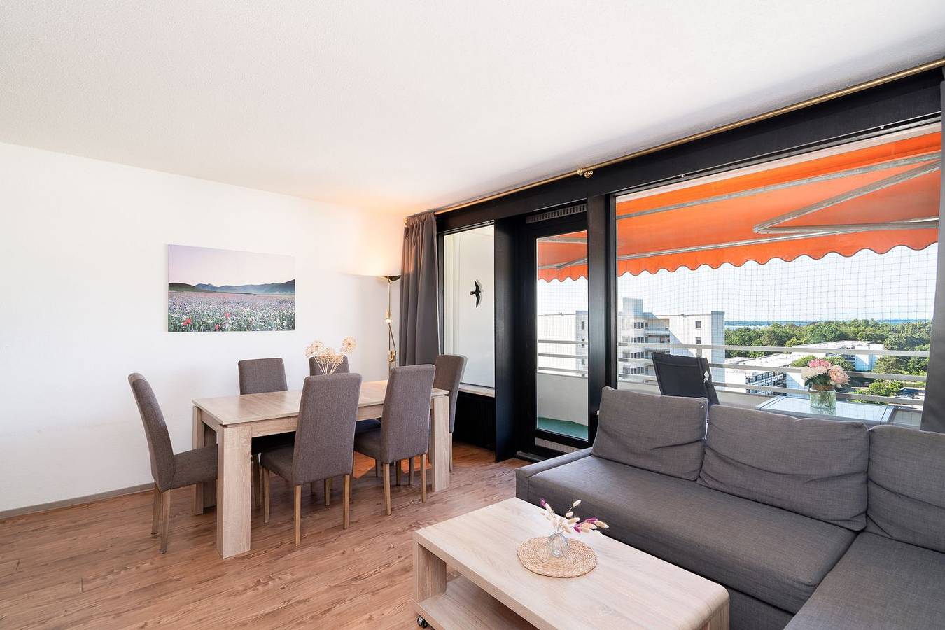 Ganze Wohnung, 3-Zimmer-Ferienwohnung mit Balkon und Meerblick in Sierksdorf, Ostholstein